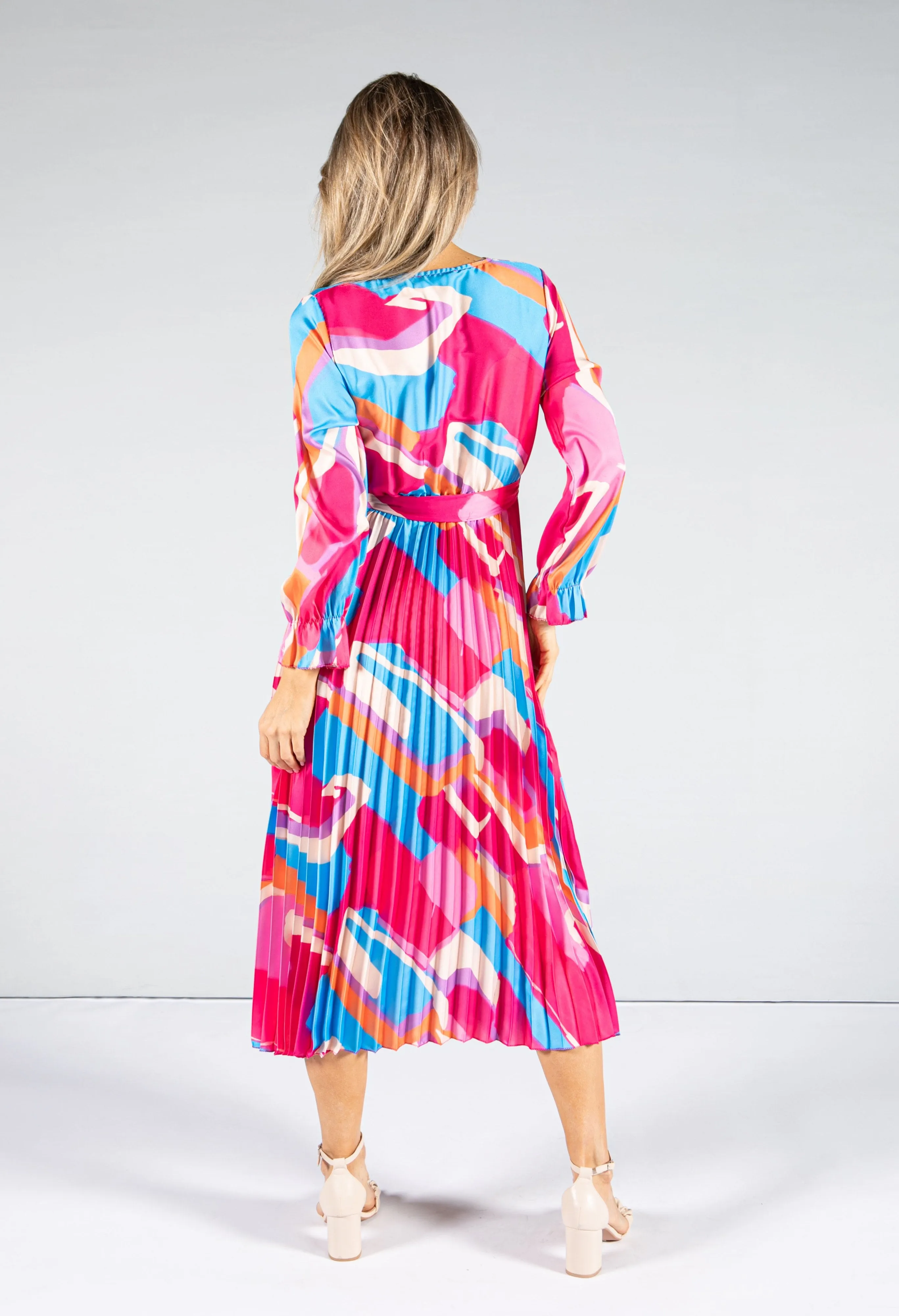 Abstract Pattern Pleat Dress