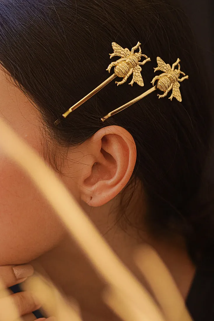 Bugs in My Hair Pin