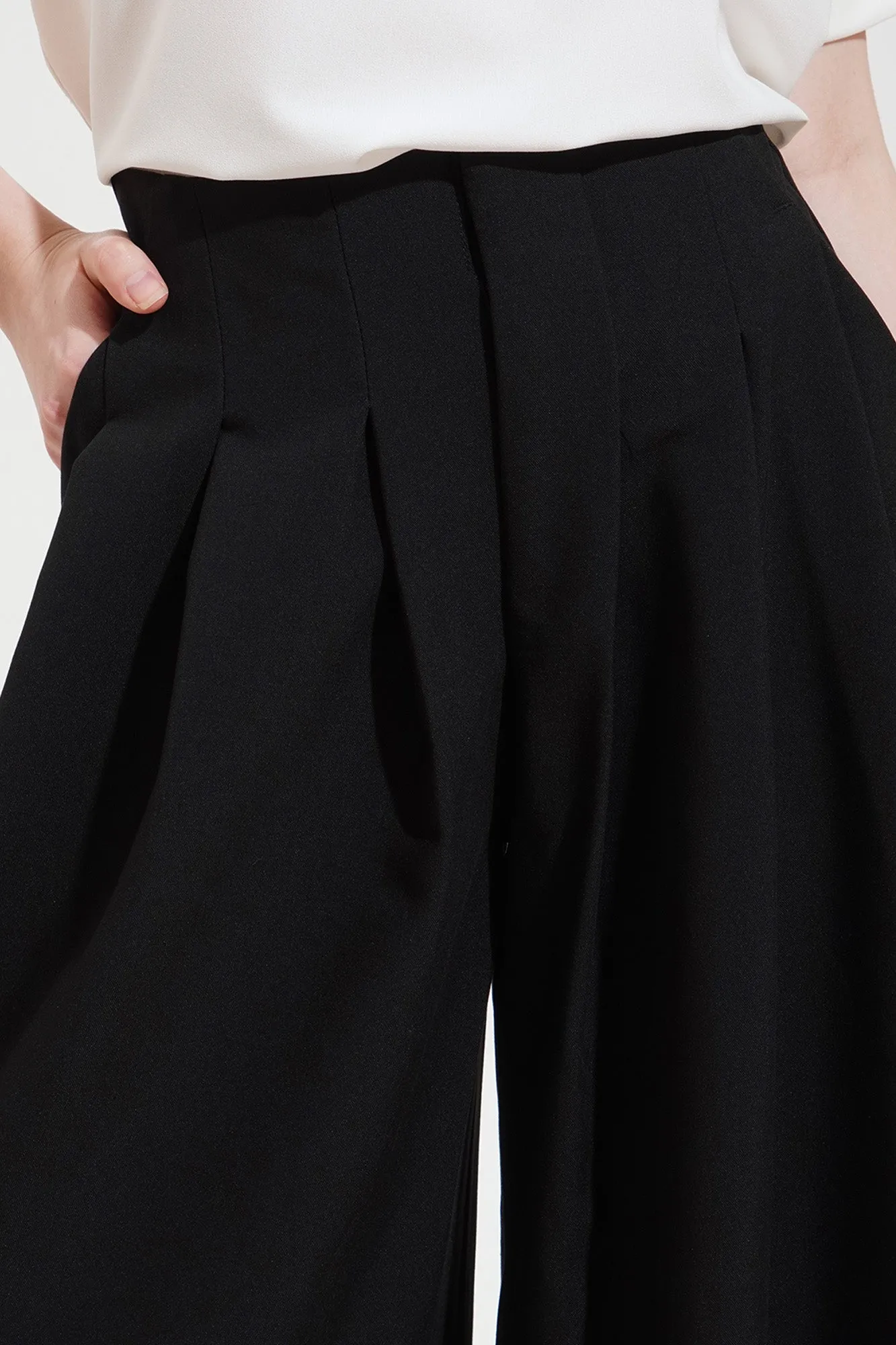 Full Length Pleated Wide Leg Trousers