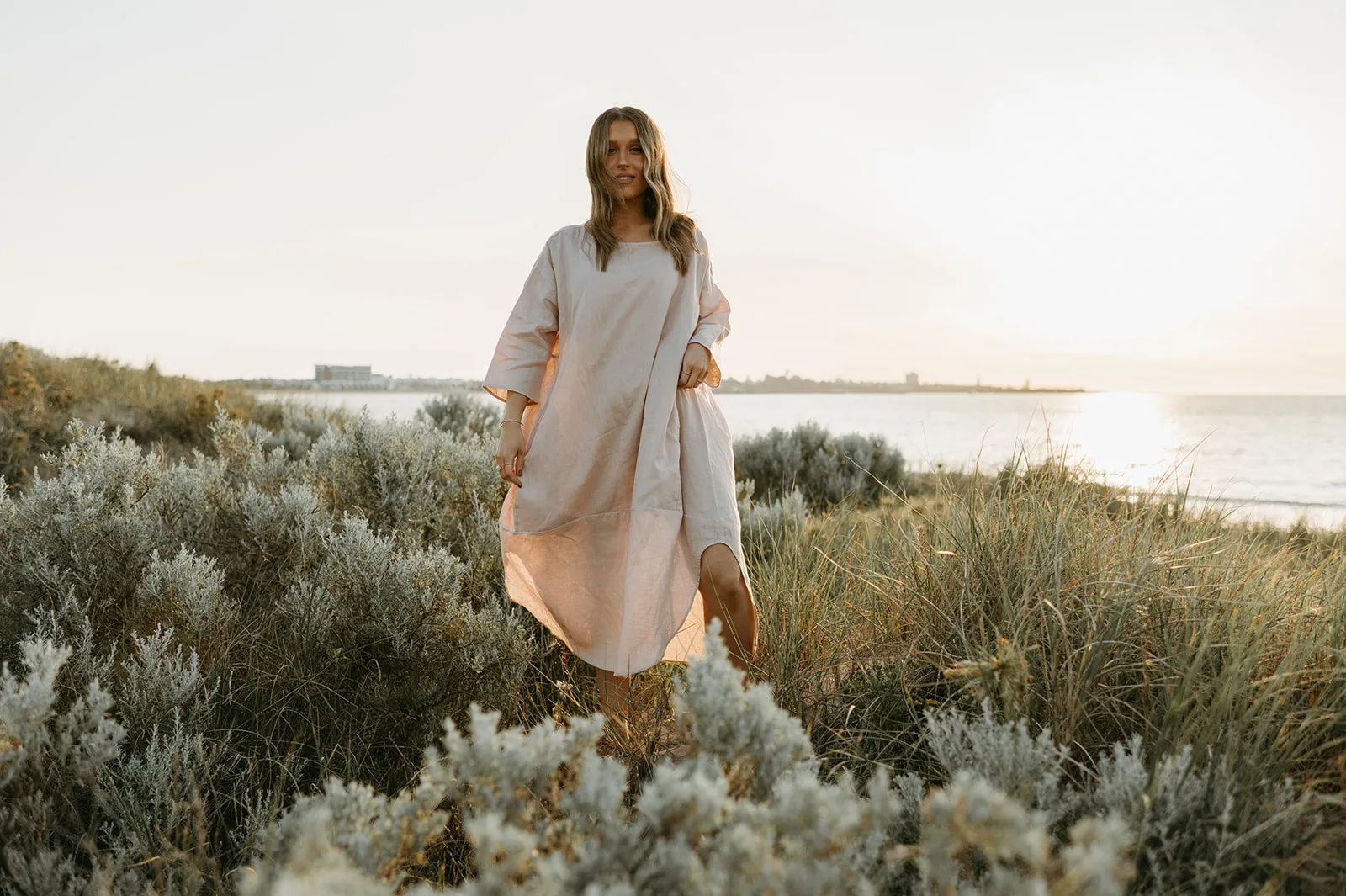 Joselin Linen Dress in Dust Storm