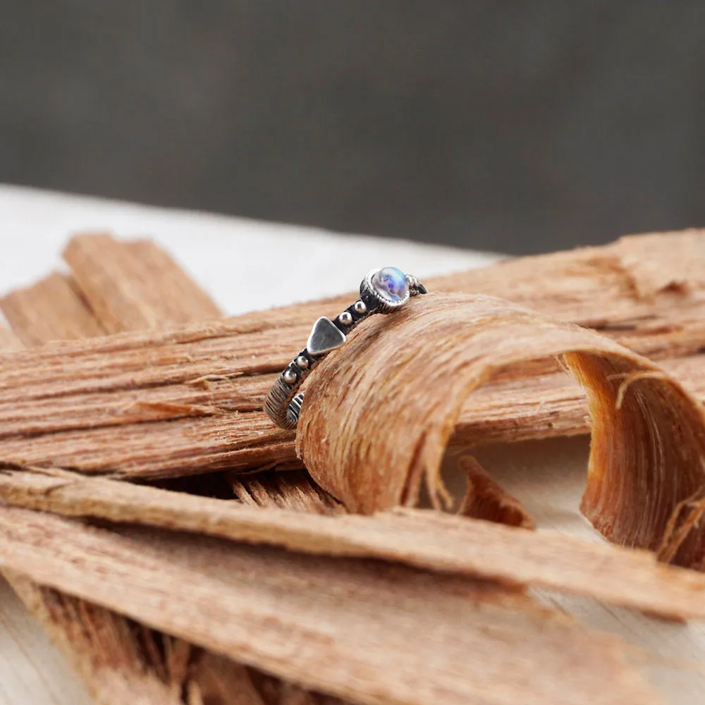 Tiny moonstone ring BERRY