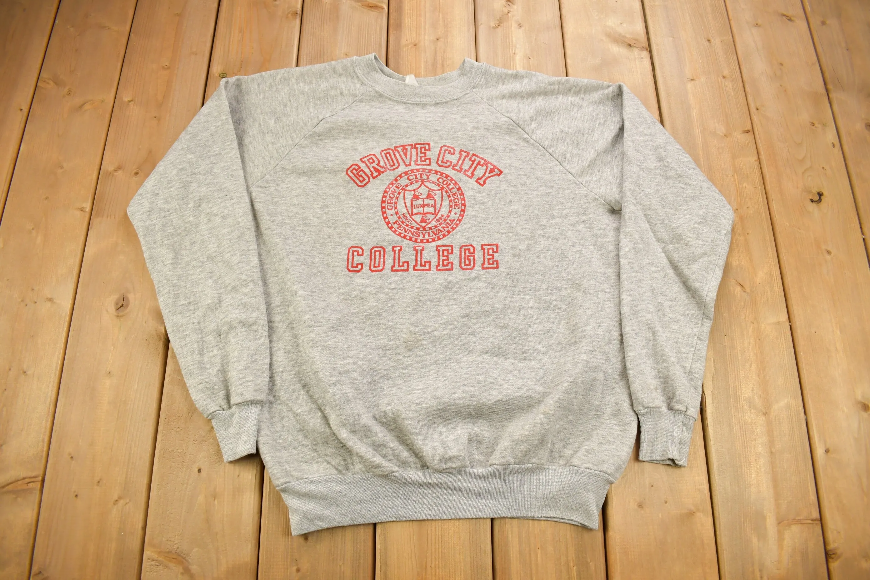 Vintage 1970s Grove City College Collegiate Raglan Crewneck / Made In USA / NCAA Sweatshirt / Sportswear / Americana