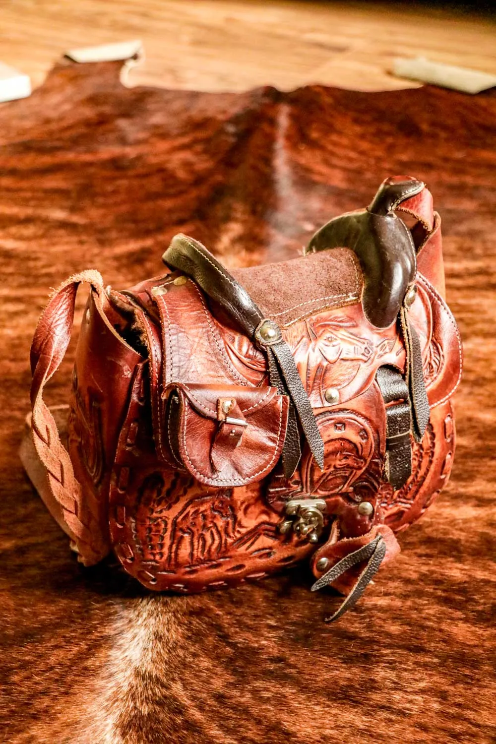 Vintage Tooled Mini Saddle Leather Western Purse